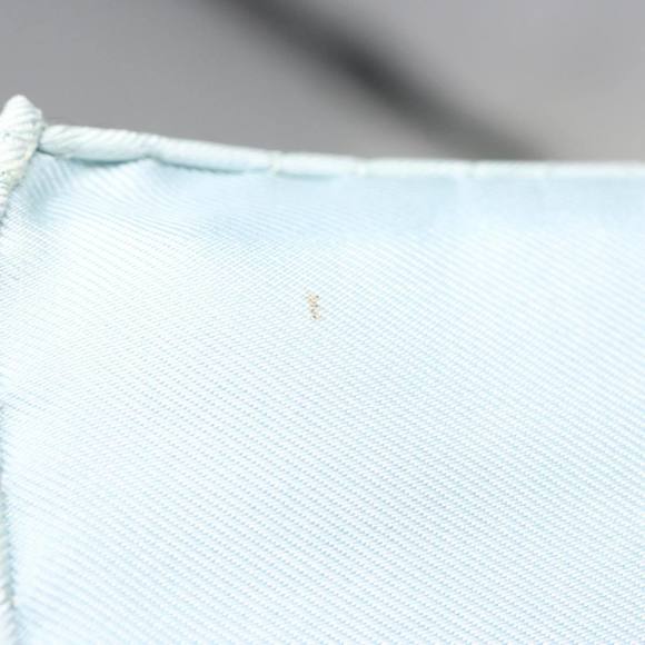 HERMES Carre 90 ROMANTIQUE Scarf Silk Blue Auth am5236 - Picture 13 of 16